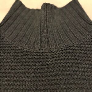 lululemon athletica charcoal Turtleneck Sweater